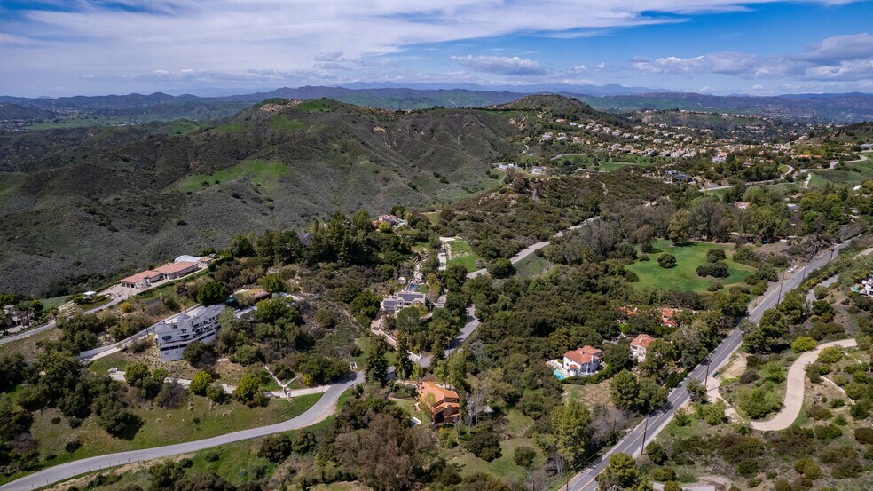 More Photos Of 24415 Mulholland Hwy, Calabasas Land For Sale