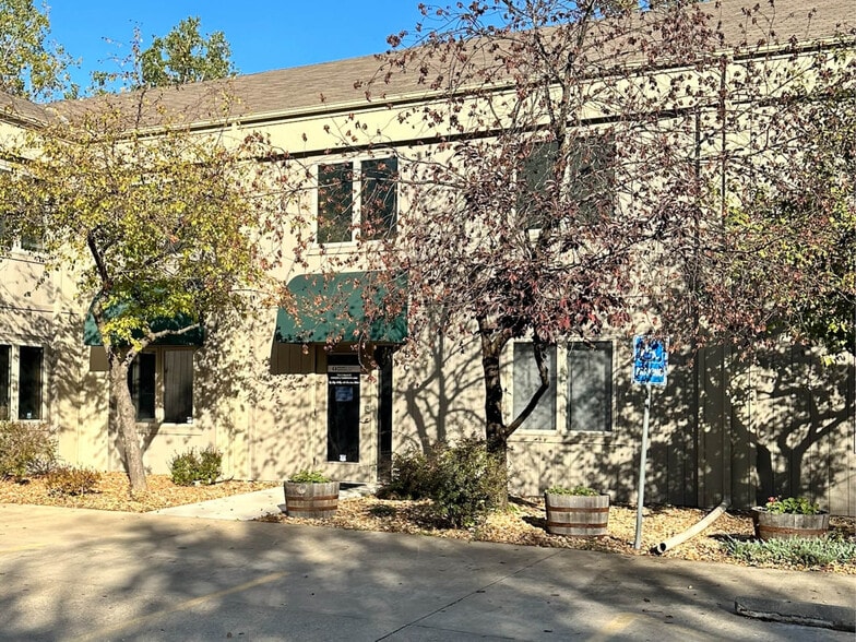 Primary Photo Of 2500 W 31st St, Lawrence Office For Sale