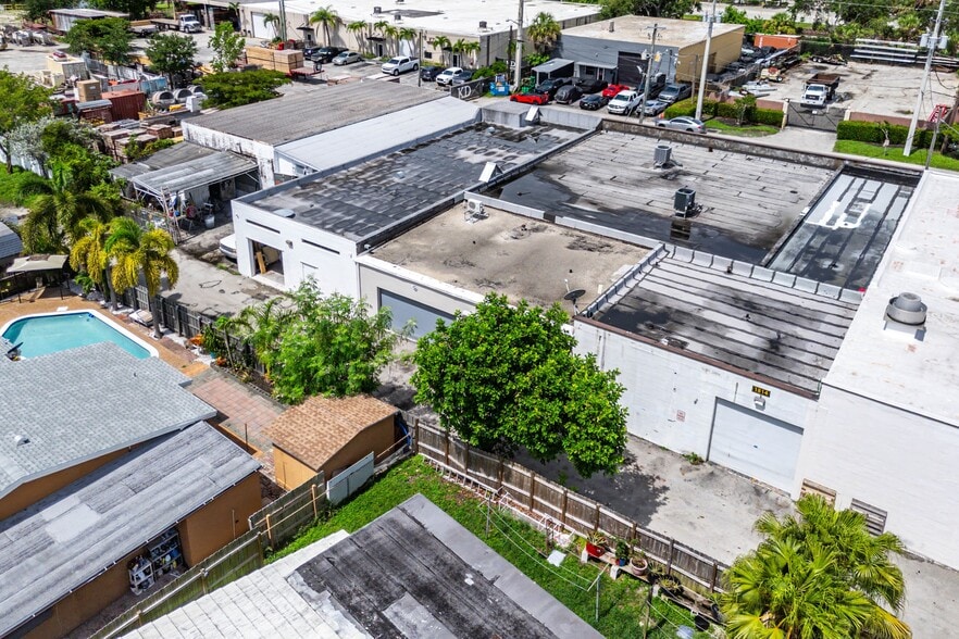 More Photos Of 1800-1812 SW 7th Ave, Pompano Beach Warehouse For Sale