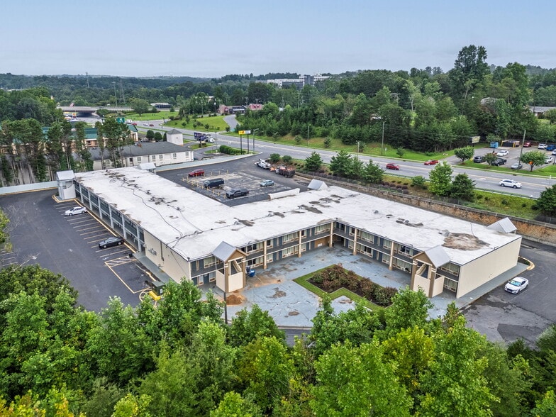 More Photos Of 2402 S Sterling St, Morganton Hotel For Sale