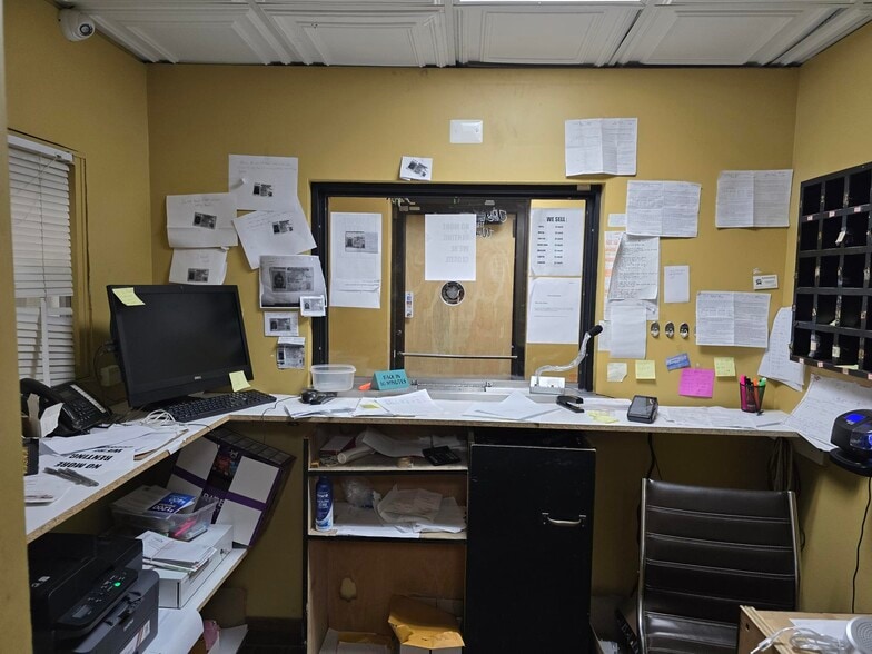 More Photos Of 7621 S Cottage Grove Ave, Chicago Hotel For Sale