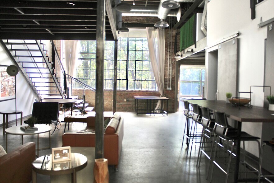 More Photos Of 949 W Marietta St NW, Atlanta Office For Lease