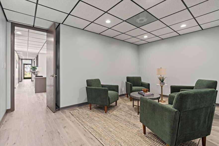More Photos Of 502 W Markey Rd, Belton Medical For Lease
