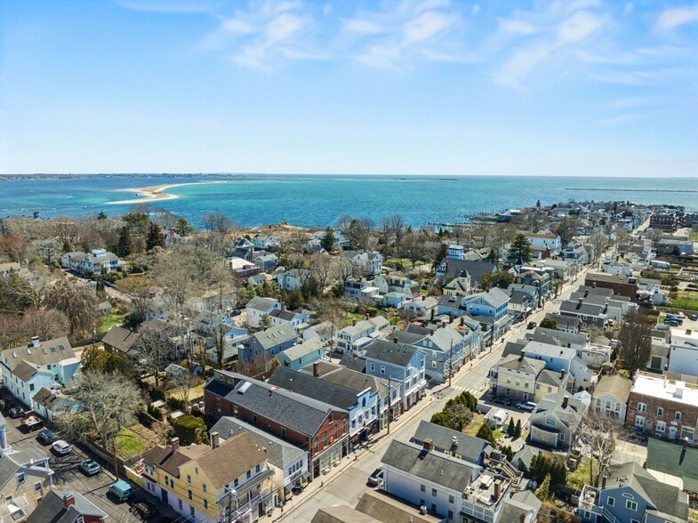 More Photos Of 145 Water St, Stonington Storefront Retail Office For Sale