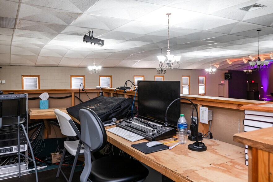 More Photos Of 4445 Wilmington Pike, Dayton Religious Facility For Sale