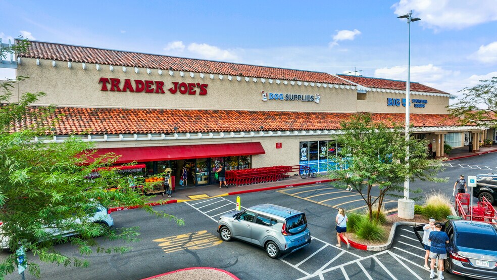 Primary Photo Of 2702-2764 N Green Valley Pky, Henderson Storefront For Lease