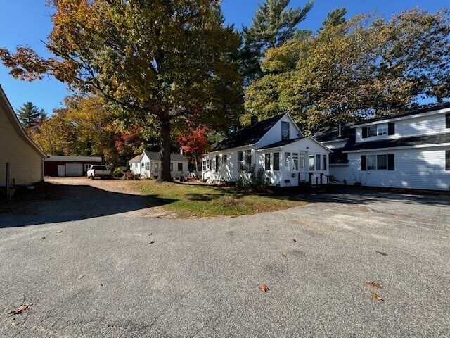 More Photos Of 256 Sebago Rd, Sebago Restaurant For Sale