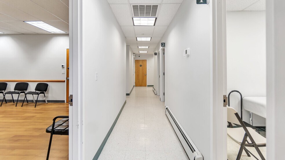 More Photos Of 2385 Arthur Ave, Bronx Storefront Retail Office For Lease