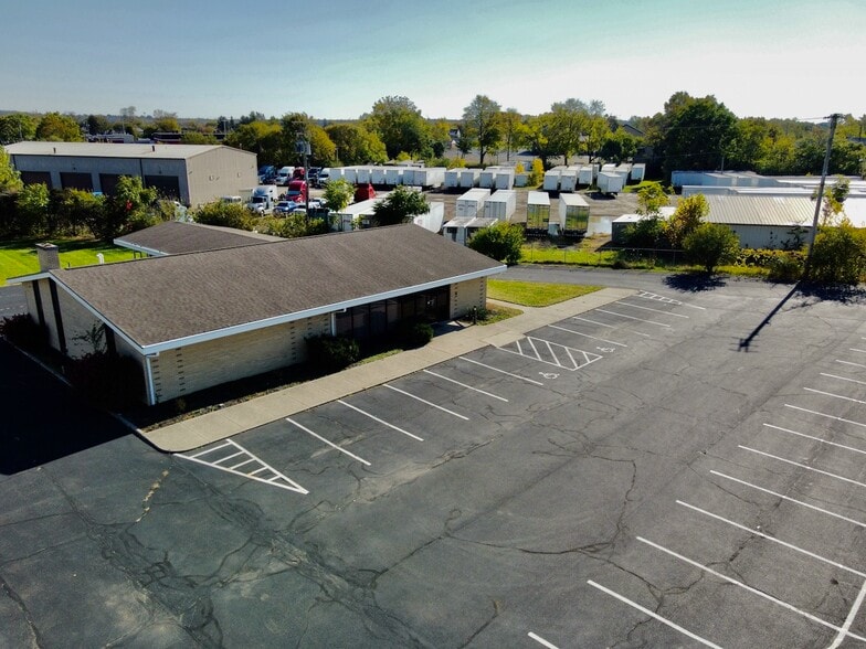 More Photos Of 2455 Stanley Ave, Dayton Auto Dealership For Sale
