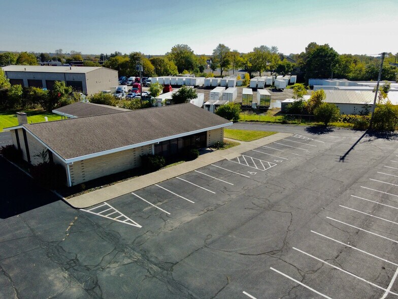 More Photos Of 2455 Stanley Ave, Dayton Auto Dealership For Sale