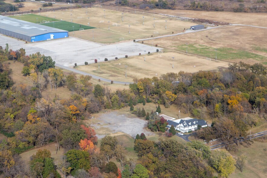 More Photos Of 1 W 81st St, Tulsa Land For Sale