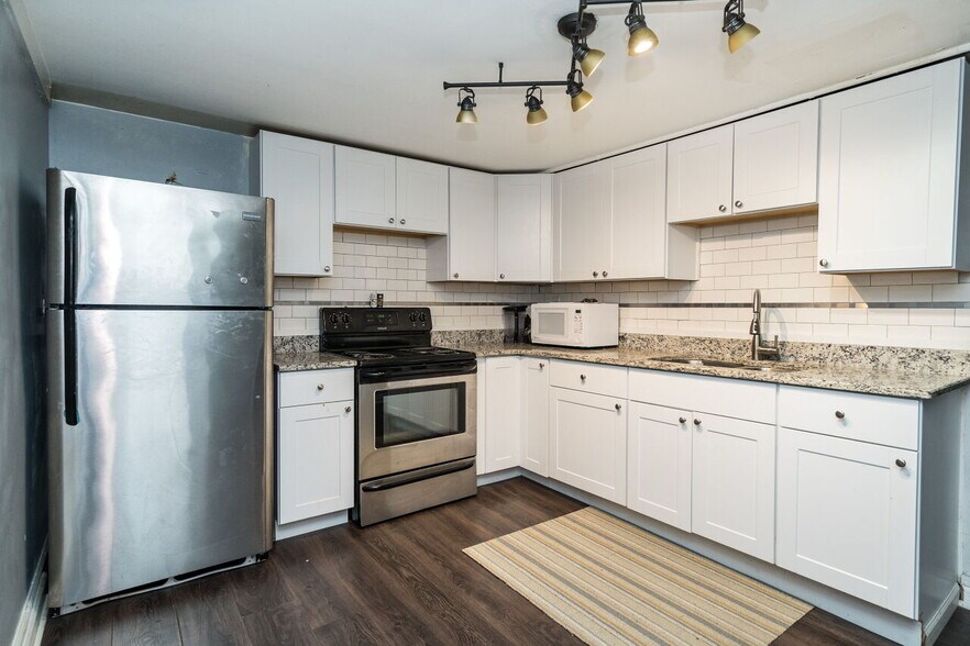 More Photos Of 2404-2410 1/2 Van Dyke Ave, Raleigh Apartments For Sale