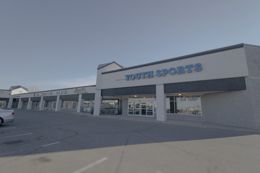 More Photos Of 7009-7191 N 10th St, Oakdale Unknown For Lease