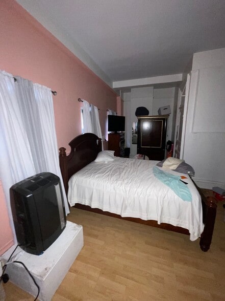 More Photos Of 242-244 Main St, Paterson Storefront Retail Residential For Sale