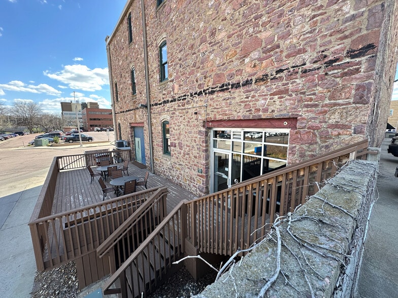 More Photos Of 300 N Phillips Ave, Sioux Falls Office For Lease