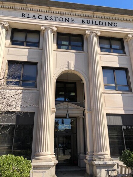 More Photos Of 1527 Franklin Ave, Mineola Office For Lease