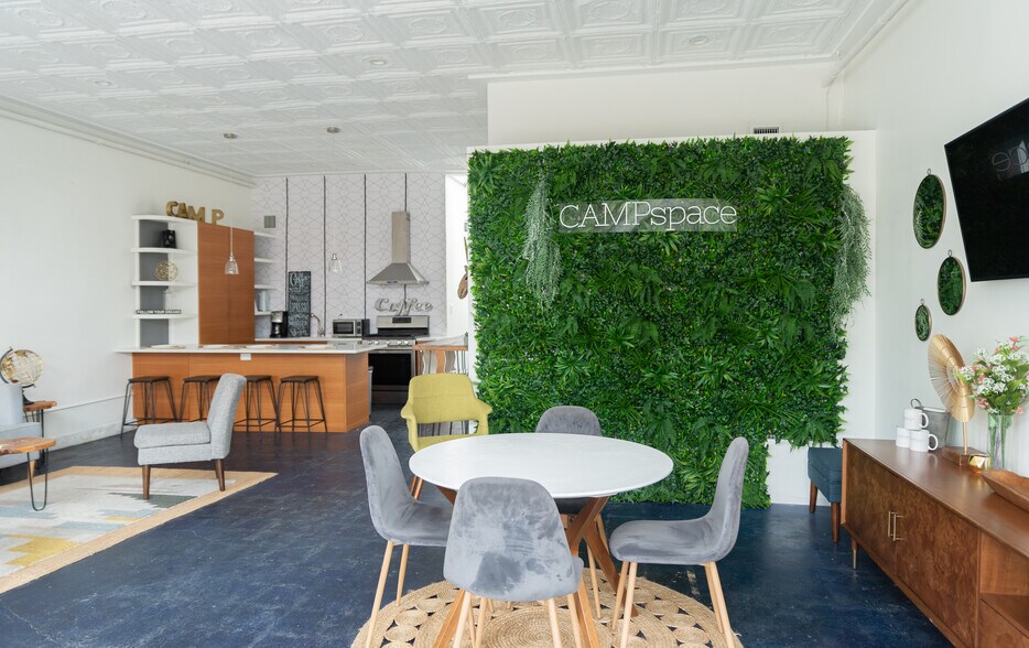 More Photos Of 4214 Gallatin St, Hyattsville Storefront Retail Residential For Lease