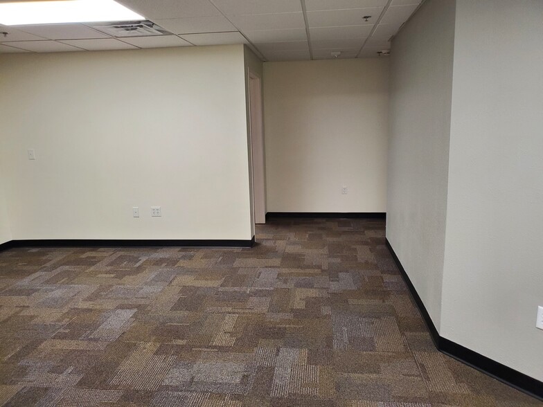 More Photos Of 520 Kansas City St, Rapid City Medical For Lease