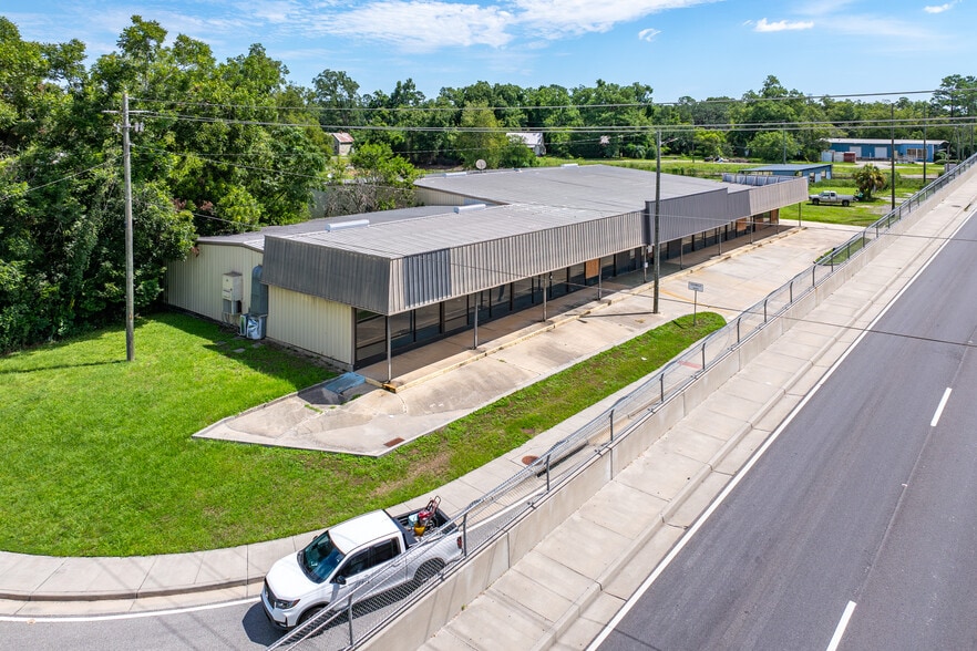 More Photos Of 908 W Hill Ave, Valdosta Warehouse For Sale