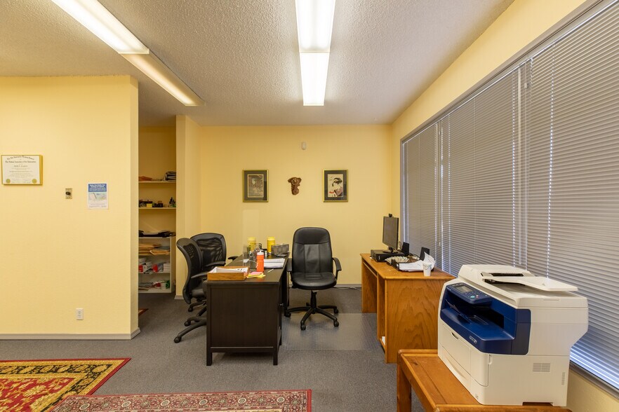 More Photos Of 1860 Virginia Ave, North Bend Medical For Sale