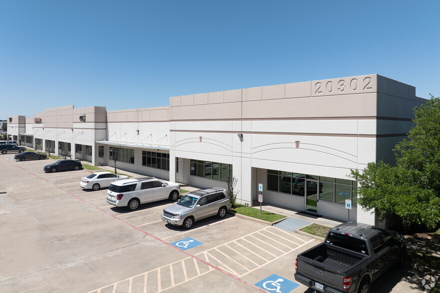 Primary Photo Of 20302 Park Row, Katy Light Distribution For Lease