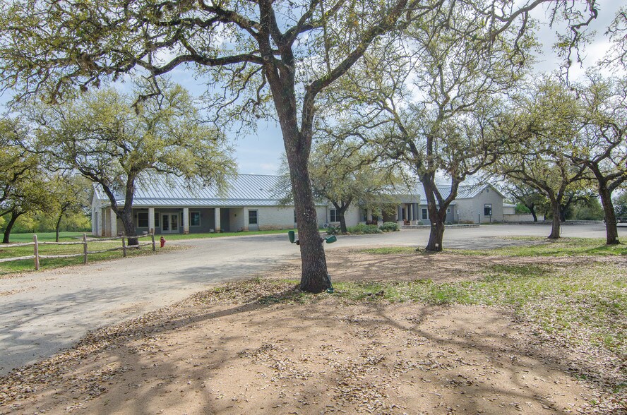 More Photos Of 400 Old Highway 290, Dripping Springs Healthcare For Sale