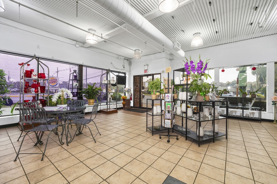 More Photos Of 122 Central Ave, Clark Storefront Retail Office For Sale