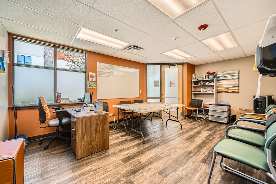 More Photos Of 16830 Northgate Dr, Parker Medical For Sale