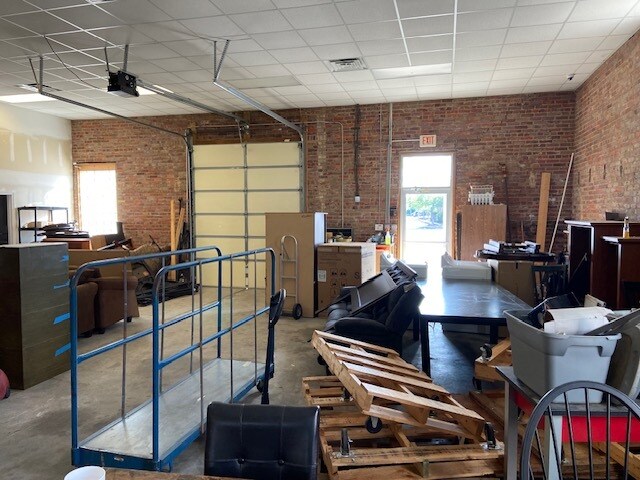 More Photos Of 280 Meeting St, Orangeburg Storefront Retail Office For Sale