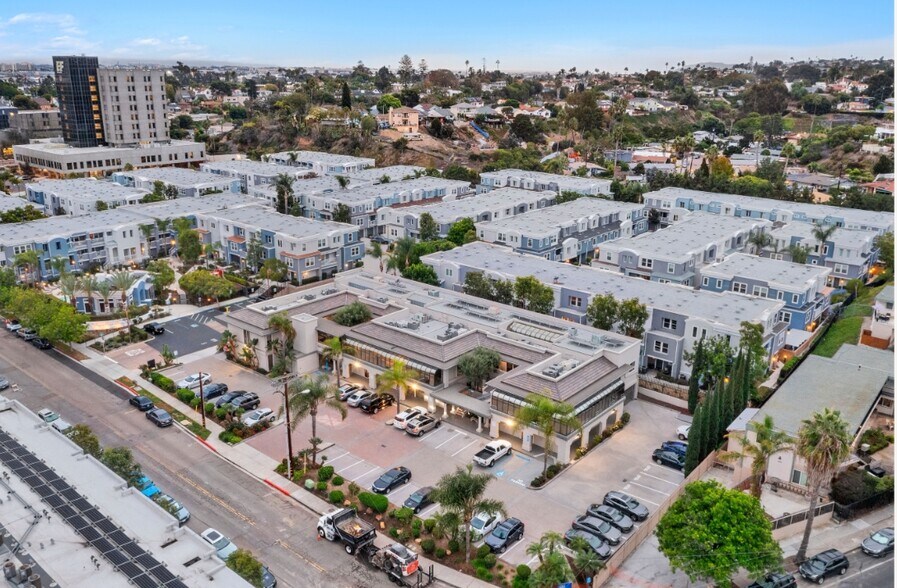 More Photos Of 3555-3575 Kenyon St, San Diego Medical For Lease