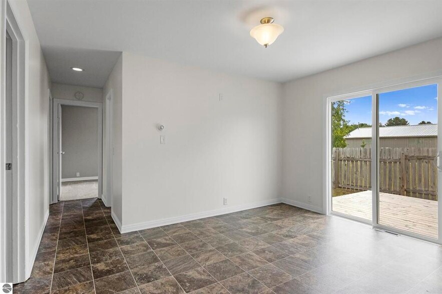 More Photos Of 3066 S M 37, Traverse City Self Storage For Sale