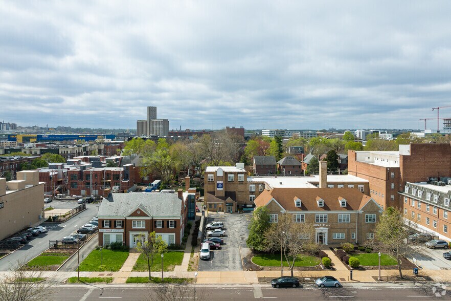 More Photos Of 4130 Lindell Blvd, Saint Louis Office For Sale