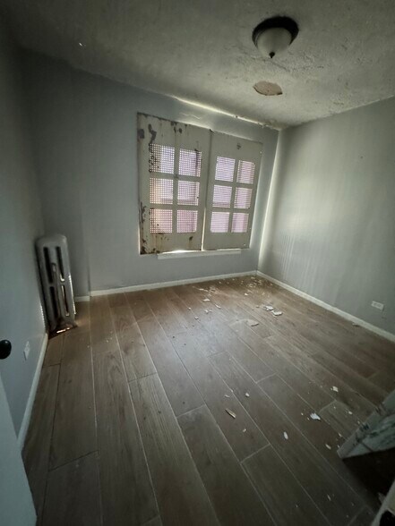 More Photos Of 7456 S Shore Dr, Chicago Apartments For Sale