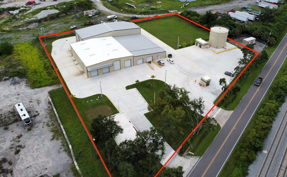 Primary Photo Of 4460 Old Dixie Hwy, Grant Warehouse For Lease