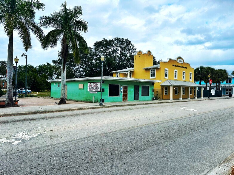 More Photos Of 1238 Avenue D, Fort Pierce General Retail For Sale