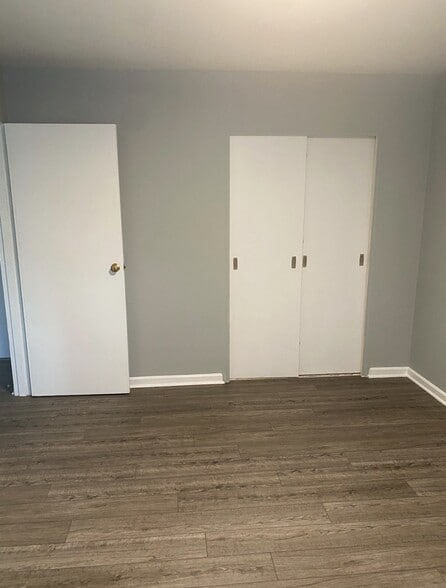 More Photos Of 5120 Glenwood Ave, Youngstown Apartments For Sale