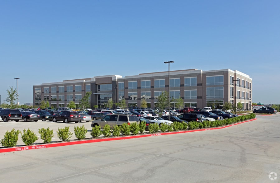 More Photos Of 2101 W John Carpenter Fwy, Irving Office For Lease
