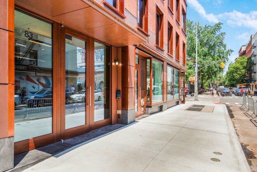 More Photos Of 182 Spring St, New York Apartments For Lease