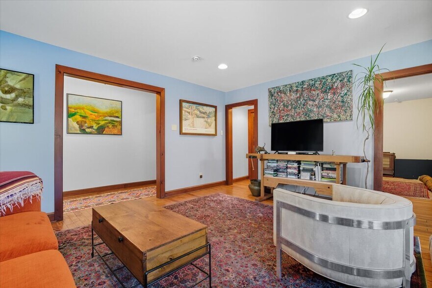 More Photos Of 221 Upper Swiftwater Rd, Cresco Apartments For Sale