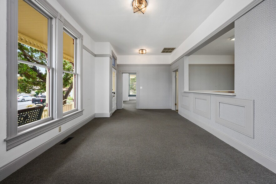 More Photos Of 318 S Main St, Sebastopol Office For Sale