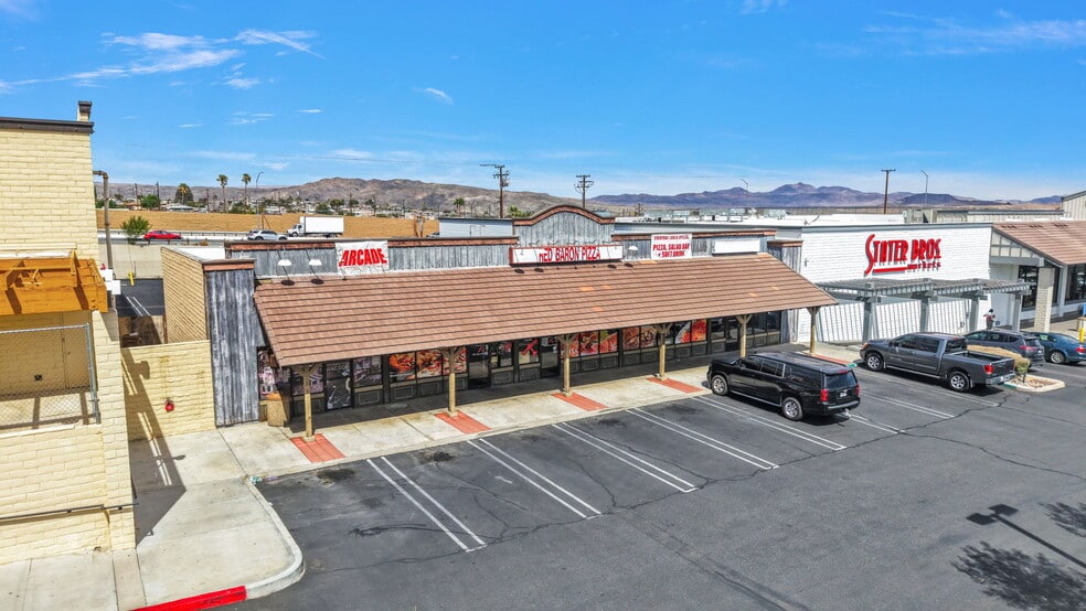 More Photos Of 947-955 Armory Rd, Barstow Storefront For Sale