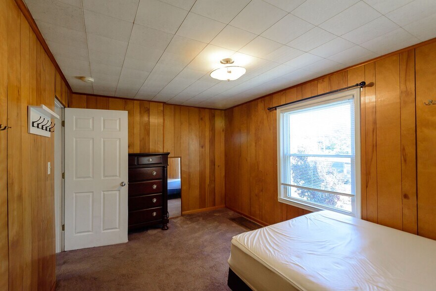 More Photos Of 1108 Humphrey St, Monroe Apartments For Sale