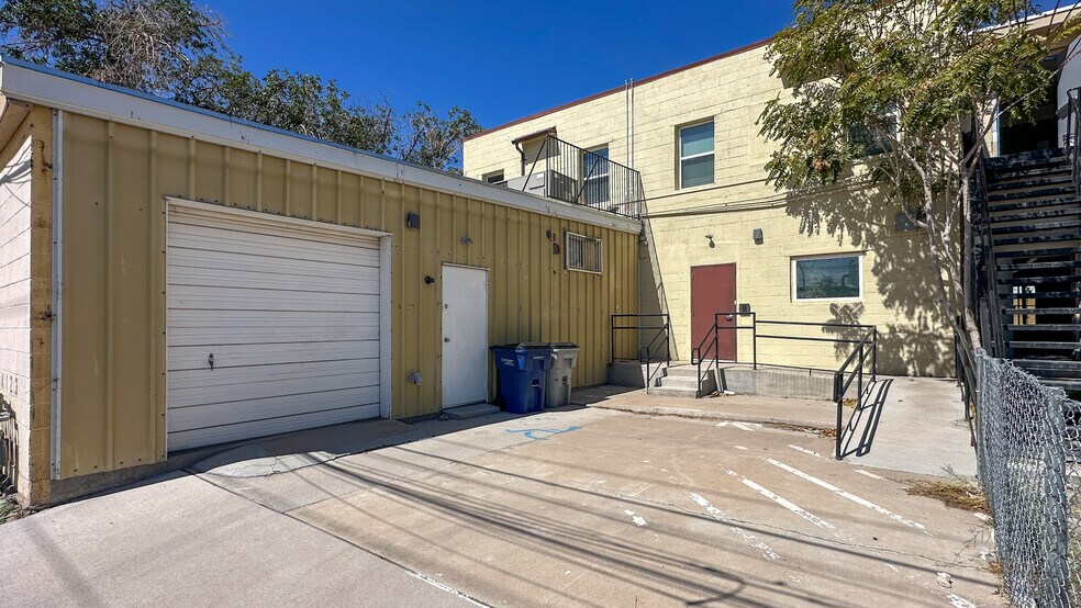 More Photos Of 1228 Wyoming Ave, El Paso Flex For Sale