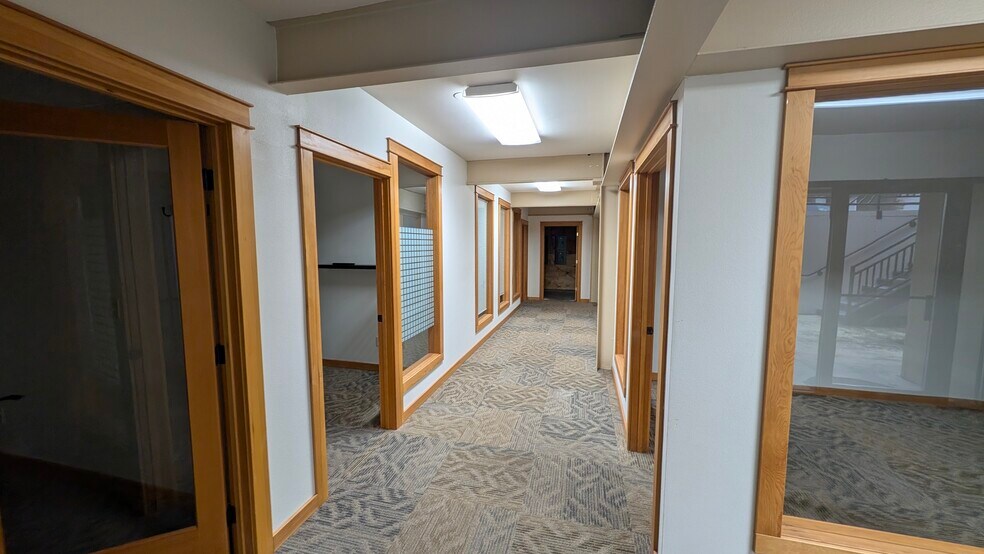 More Photos Of 316 N 2nd Ave, Sandpoint Office For Sale