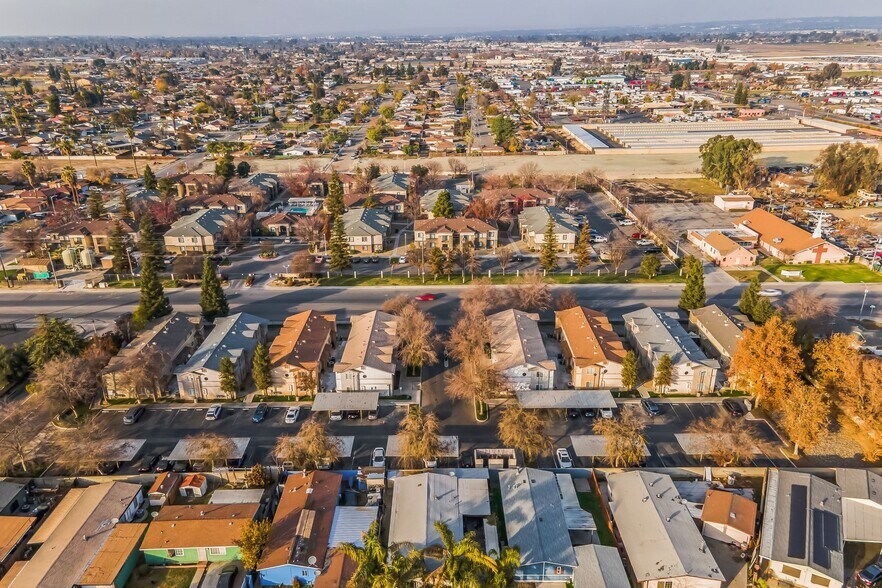 More Photos Of 331 Pacheco Rd, Bakersfield Apartments For Sale