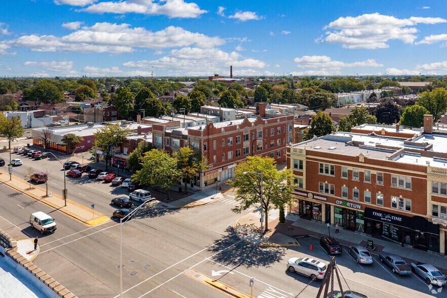 More Photos Of 6117 W Cermak Rd, Cicero Apartments For Sale