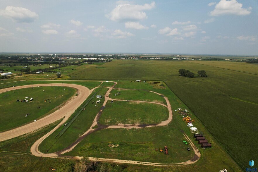 More Photos Of 1300 SE 3rd Ave, Miller Land For Sale