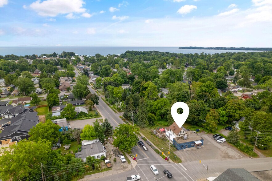 More Photos Of 3879 Rebstock Rd, Fort Erie Storefront Retail Residential For Sale