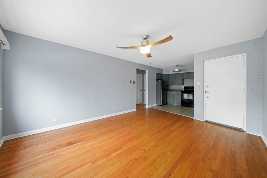 More Photos Of 7006 S Cregier, Chicago Apartments For Sale