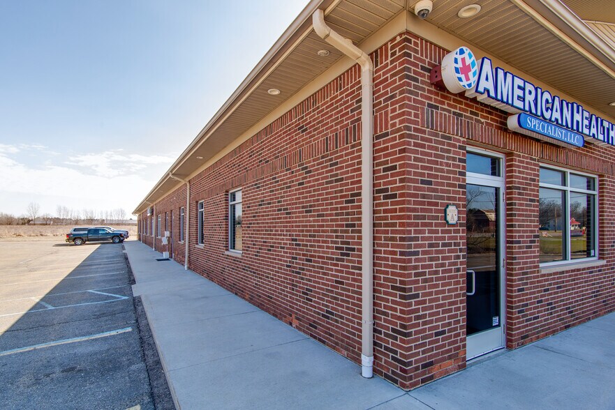 More Photos Of 3390 N State Rd, Davison Medical For Sale
